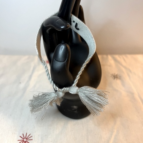 Hand stitched J’Adore Adjustable Friendship Bracelet New - Picture 2 of 3